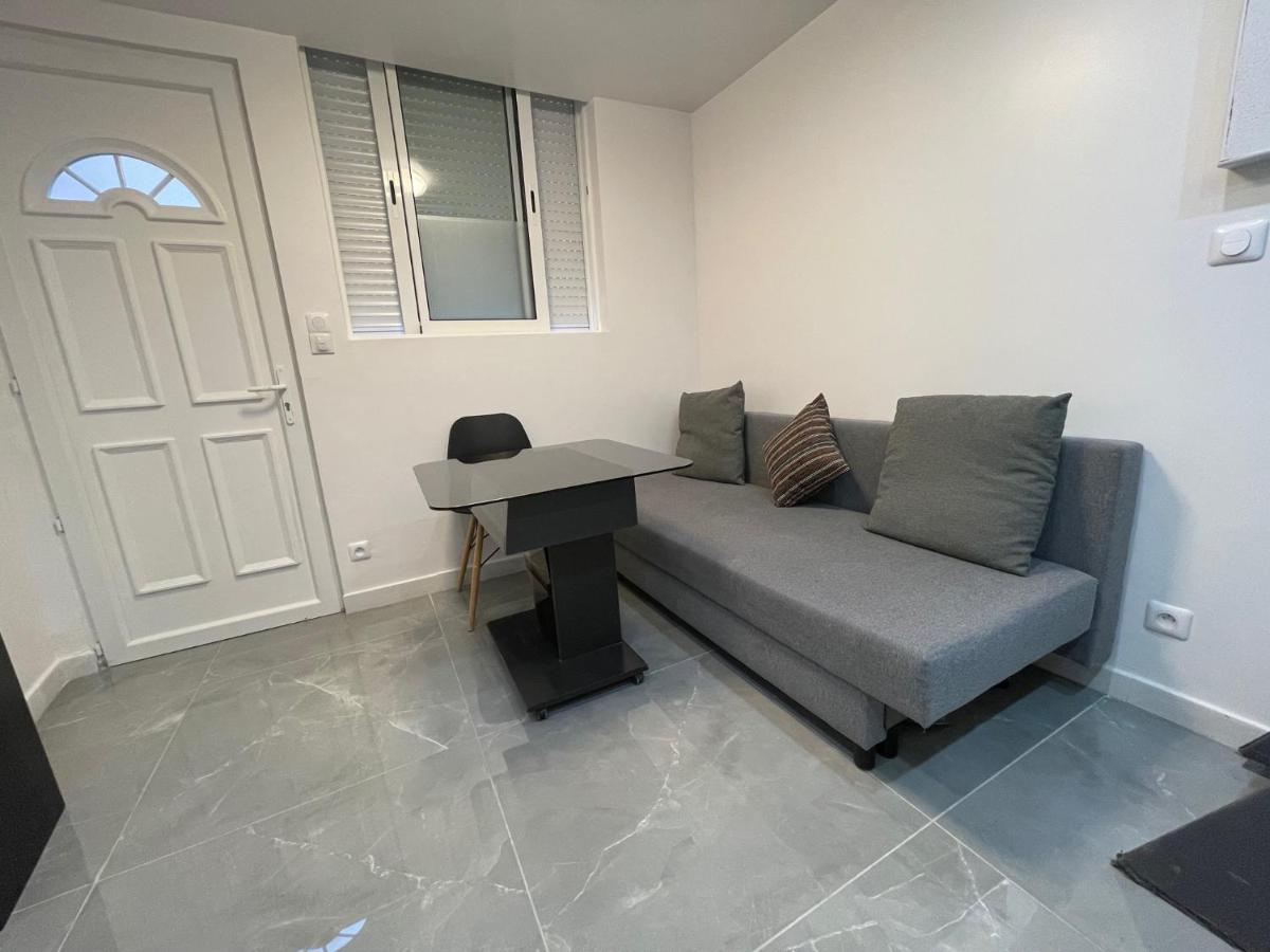 Maisonette De 25M2 A La Porte De Paris Жантийи Экстерьер фото